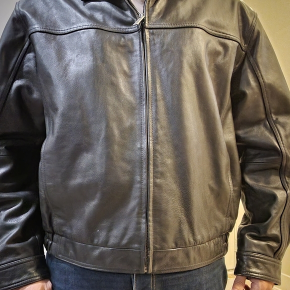 Wilson's Genuine Leather Jacket - Picture 7 of 7